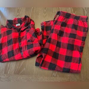 Old Navy buffalo check Pajama Set